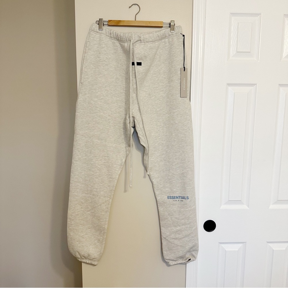 NWT Fear of God Essentials Cotton Blend Sweatpants - Picture 5 of 11